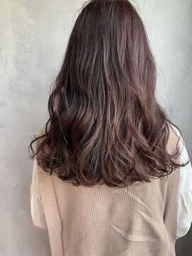 キチ(kichi.) [kichi.] セミロング×ほんのりピンク