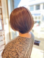 サロンドカスティーロ(salon de castillo)&nbsp;ルミエールブラウン丸みボブストレート耳掛け小顔襟足スッキリ