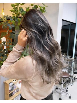 リットバイウェイズ(Lit by WAYS) コントラストバレイヤージュ