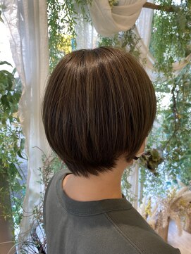 ヴィソワミギワ(VISOI migiwa) ひし形ボブ