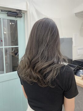 ニル 柏の葉(Nil) 周りと差を出す☆シークレットハイライト　【村岡優里子】