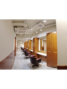 【吉祥寺】お客様一人一人の表情や生活リズムに寄り添う丁寧な接客と施術で、あなたの理想を叶えます♪