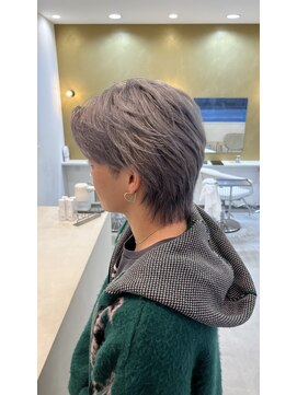 トパ タカオカ(topa takaoka) ホワイトシルバー