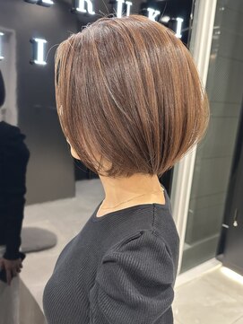 ハルキミナトジャパン センダイ(HARUKI MINATO japan SENDAI) 大人ショートボブ