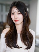 エインアンリー 明治神宮前(AIN.ANLY.)&nbsp;☆フェミニンロング大人かわいいぱっつん前髪レイヤーカット小顔