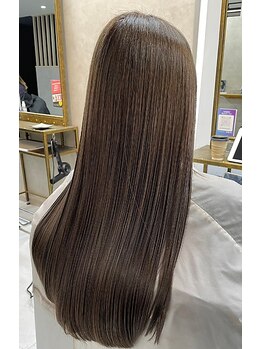 最上級の「ご褒美」ケアをお得な価格で。鏡を見るたびに嬉しくなる、うるツヤ美髪に◇≪光の森/髪質改善≫