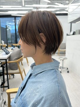 ビューナゴヤ 名駅(VIEW NAGOYA) ショート/オリーブカラー/髪質改善/白髪ぼかし/小顔