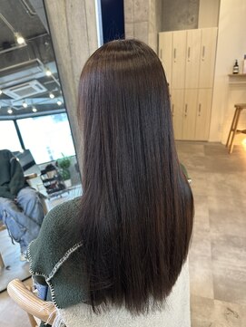 ウル 二子玉川(uru) 艶ストレート透明感