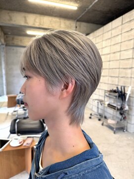 ルナバイルヴェール(LUNA by LeVert) 【韓国ヘア×メンズショート】