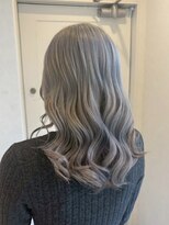 リングバイモアムー(Ring by Moremuu) ブリーチカラー