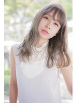 ヘアセラヴィ 雨ヶ谷(hair C'est La Vie)&nbsp;ホワイトアッシュ