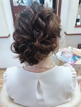 ヘアーメイク フェヌア(Hair Make fenua) 大人きれいめアレンジ