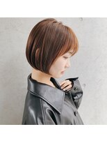 ジジ 代々木(Gigi)&nbsp;外ハネボブ セクションカラー ペールベージュ