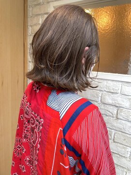 ニア 清澄白河(nir) 〈清澄白河 半個室〉切りっぱなしボブ/シアーグレージュ