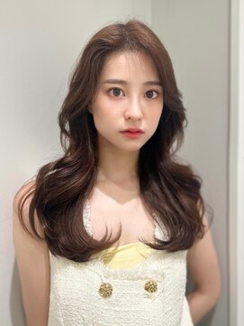 カルナ バイ エルモ(calna by ELMO) 韓国ヘア　レイヤーカット　くびれヘア