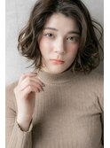 □美髪アッシュブラックくせ毛風ミニボブ306川口20代30代40代