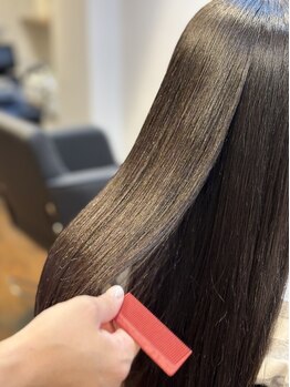 ナギの写真/美髪矯正サロンだからこそ、感動のツヤ感と思わず触れたくなるような質感が叶う♪圧倒的持続力で満足度◎