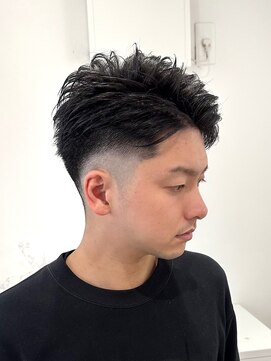 スイ(suiw) フェード毛流れベリーショート【suiw】昭和町/天王寺/阿倍野