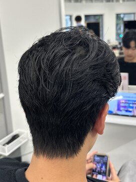 バース 梅田中崎町店(BIRTH) ニュアンスパーマセンターパートフェザーパーマ韓国メンズパーマ