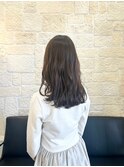 魅力を引き立てる冬カラーと上品に揺れるウェーブパーマ#1