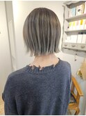 切りっぱなしミニボブ