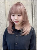 ミディアムレイヤーカット長めボブハイブリーチハイトーンカラー