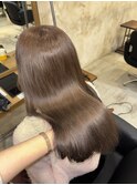ブリーチなしナチュラルベージュカラー艶髪ロング