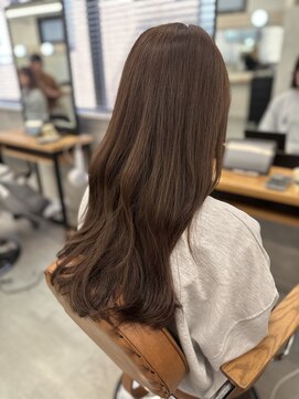 ジーナ 池袋(Zina) 派手すぎない赤み消しブラウンカラー　(池袋東口/髪質改善)