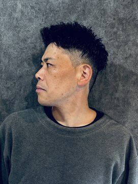 ベース(BASE) Cafe&Barber BASE×大人カジュアル左