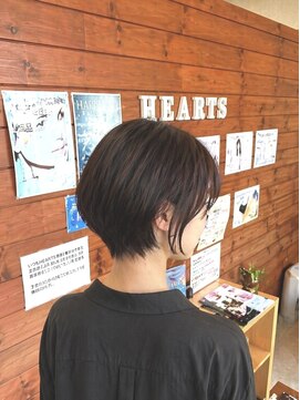 ハーツヘアーズ 上安店(HEARTS hair's) 前下がりショート