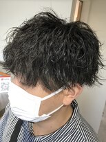 クオル 立川(QOL)&nbsp;ツイストスパイラルパーマ刈り上げツーブロックメンズパーマ