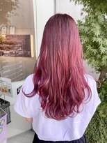 エム インターナショナル 春日部本店(EMU international)&nbsp;華やかなカシスピンク