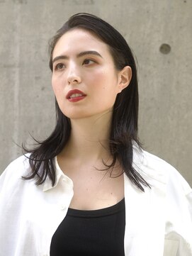 ビュートリアム 梅田(BEAUTRIUM) オールバック/顔まわりレイヤー/大人レイヤー/梅田/茶屋町