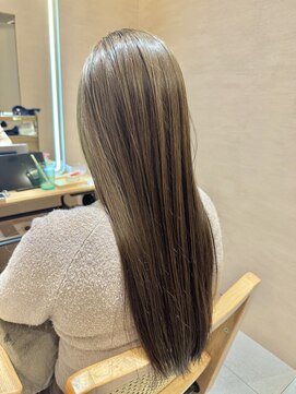 スーリール 新宮店(Sourire) ハイトーンオリーブベージュ