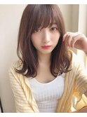 外はね可愛いミディアムスタイル/顔まわりカット/似合わせカット