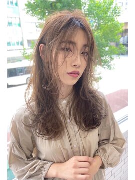 ジーナ 渋谷駅前(Zina) 【Zina　渋谷】耳かけ×シフォンベージュ