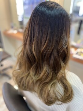 ウィズ ANNEX店(With) グラデーションカラー