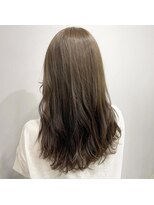レイドバック(LAID BACK)&nbsp;暗めグレージュカラー☆外国人風☆韓国ヘア