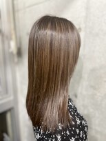 カリーナコークス 原宿 渋谷(Carina COKETH) ハイライト/ダブルカラー/ケアブリーチ/インナーカラー