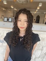 アンジュベイナハ (Ange Bay NAHA)&nbsp;ロング×ツイストスパイラルパーマ