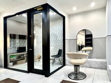アース コアフュールボーテ 長野稲田店(EARTH coiffure beaute)の雰囲気（家族みんなでくつろげる、特別なサロン空間。［キッズOK］）