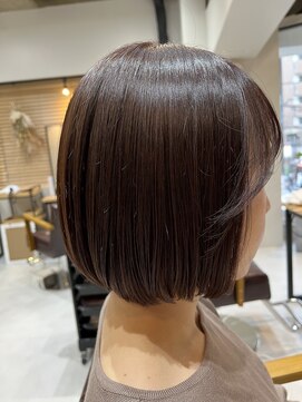 トット(tot.) 【t o t .】ぱつっとミニボブ20代30代