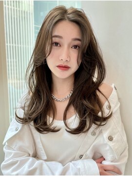 トイ(TOI) レイヤーカット/セミロング