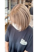 脱白髪染めハイライト(白髪手術)