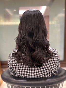 アピッシュ ギンザ(apish ginza) 韓国風パーマ／韓国ヘア／ロングパーマ／大きめパーマ