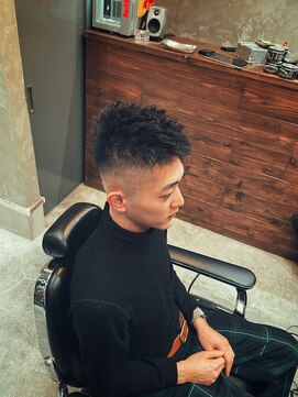 プレイヤーズ(PLAYERS) ベリーショート　　×    ラフパーマ