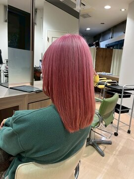 ヘアサロン アウラ(hair salon aura) ピンクカラービビットピンクハイトーンカラー