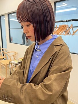 ヌビラ(Nubira) ナチュラルブラウン/レッドブラウン/切りっぱなしボブ/西千葉