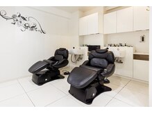 リキラブアンドボディ(RIKI LOVE&BODY)の雰囲気（VIP仕様のシャンプー台！豪華なベッドでゆったりと・・・）