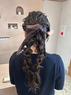 ユッカ 梅田(YUCCA) 【 YUCCA 】大人可愛い20代30代40代ロング/ヘアセット